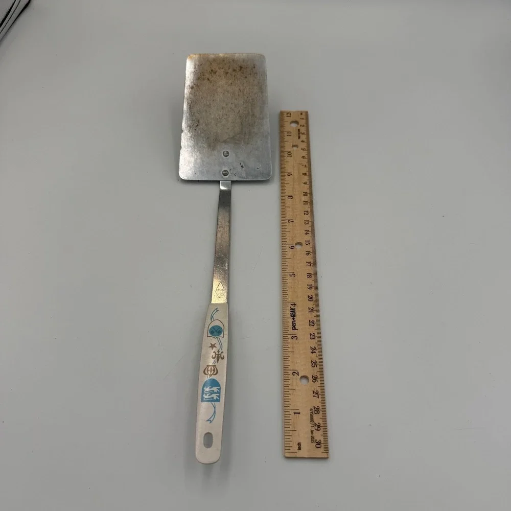 Vintage Household Japan Deluxe Spatula Heraldic Crest White Handle Stainless